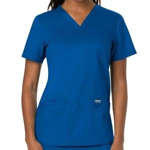 New with tags Cherokee Revolution scrub top